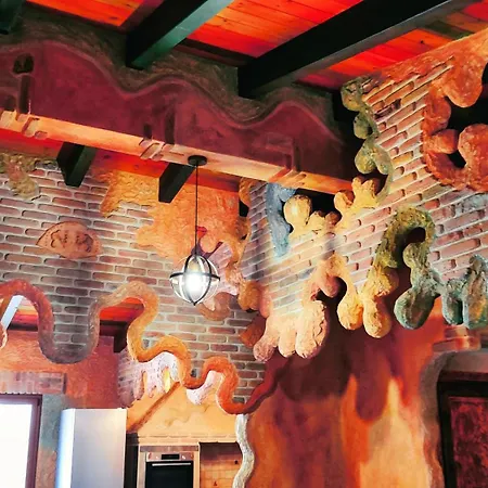 Casa Gaudi Дом отдыха Теулада